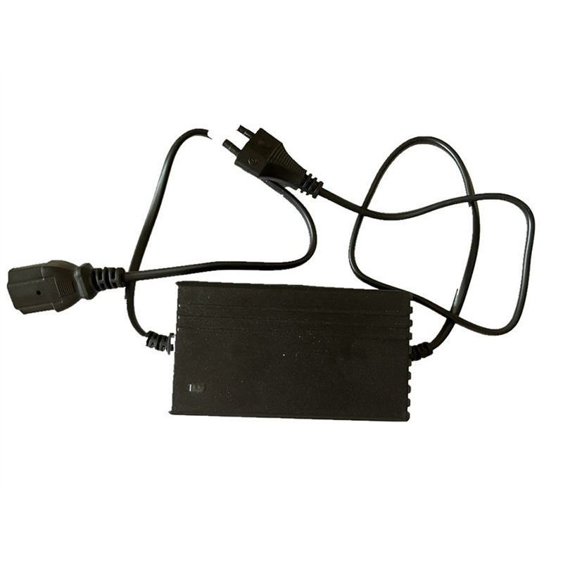 Зарядное устройство для лития с акислойной батареей 12 В 1,7A.